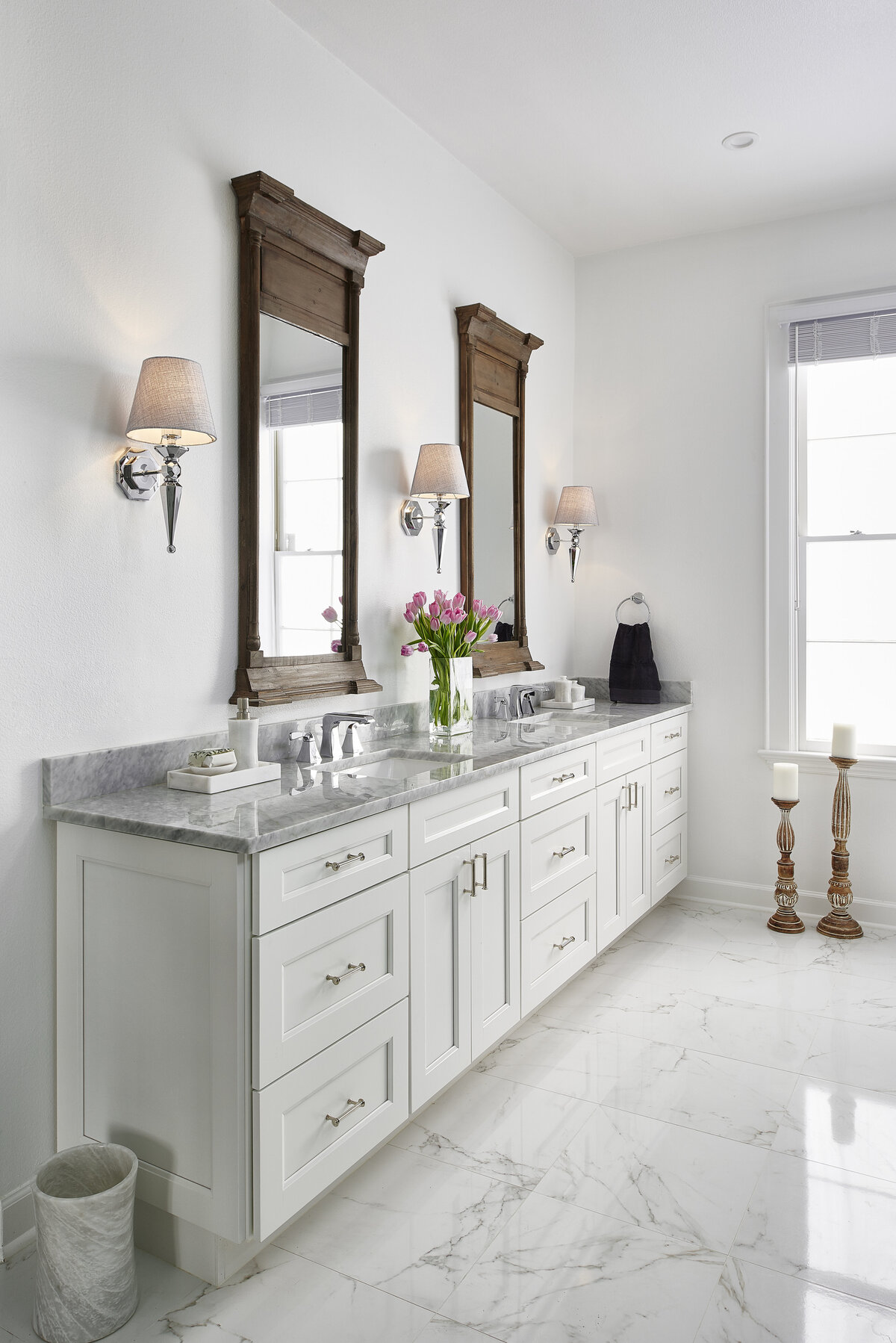 White Master Bath Vanity with Wooden Wall Mirror