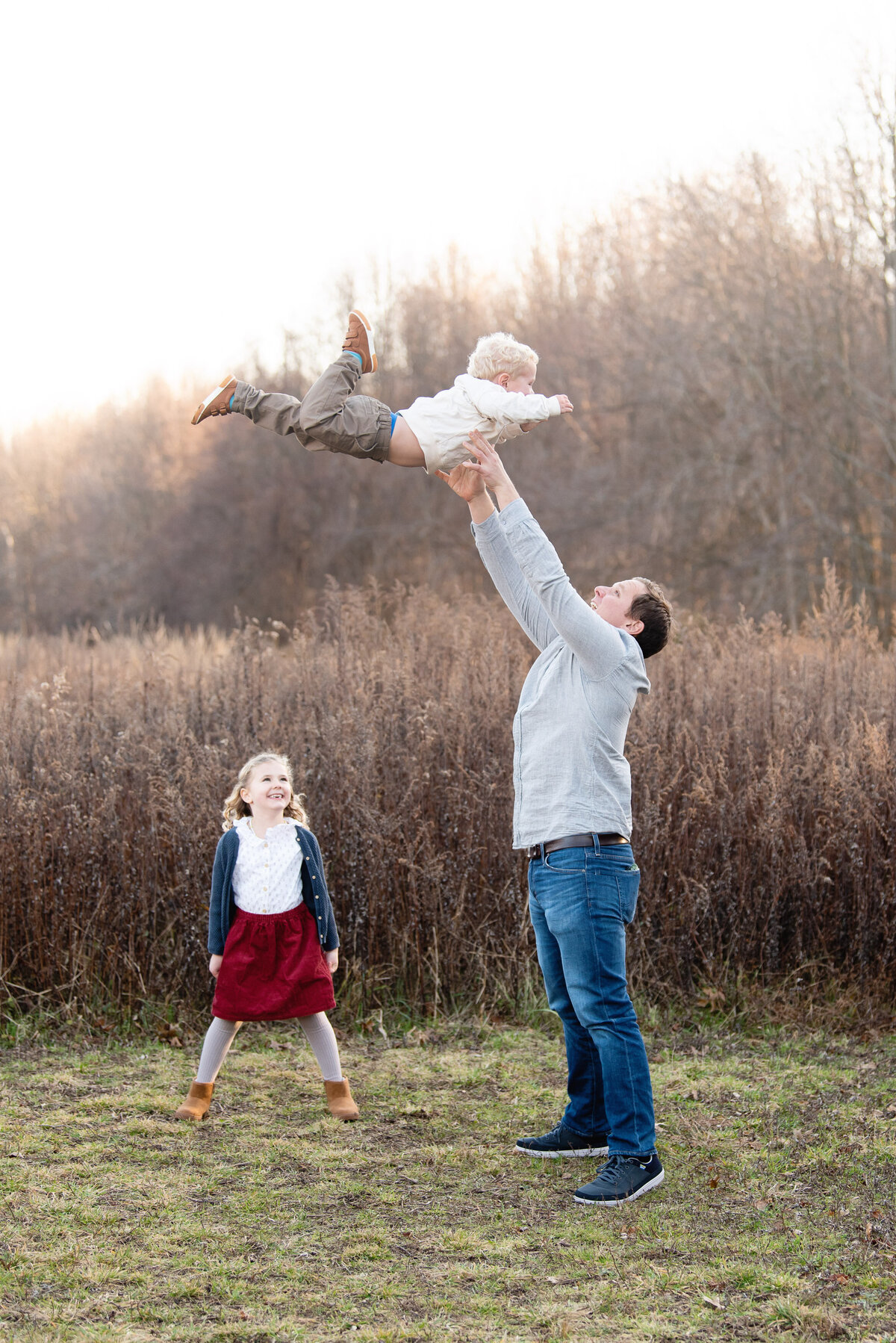 family-rye-new-york-westchester-outdoors-connecticut-photo-session-photographer_2022_1-11