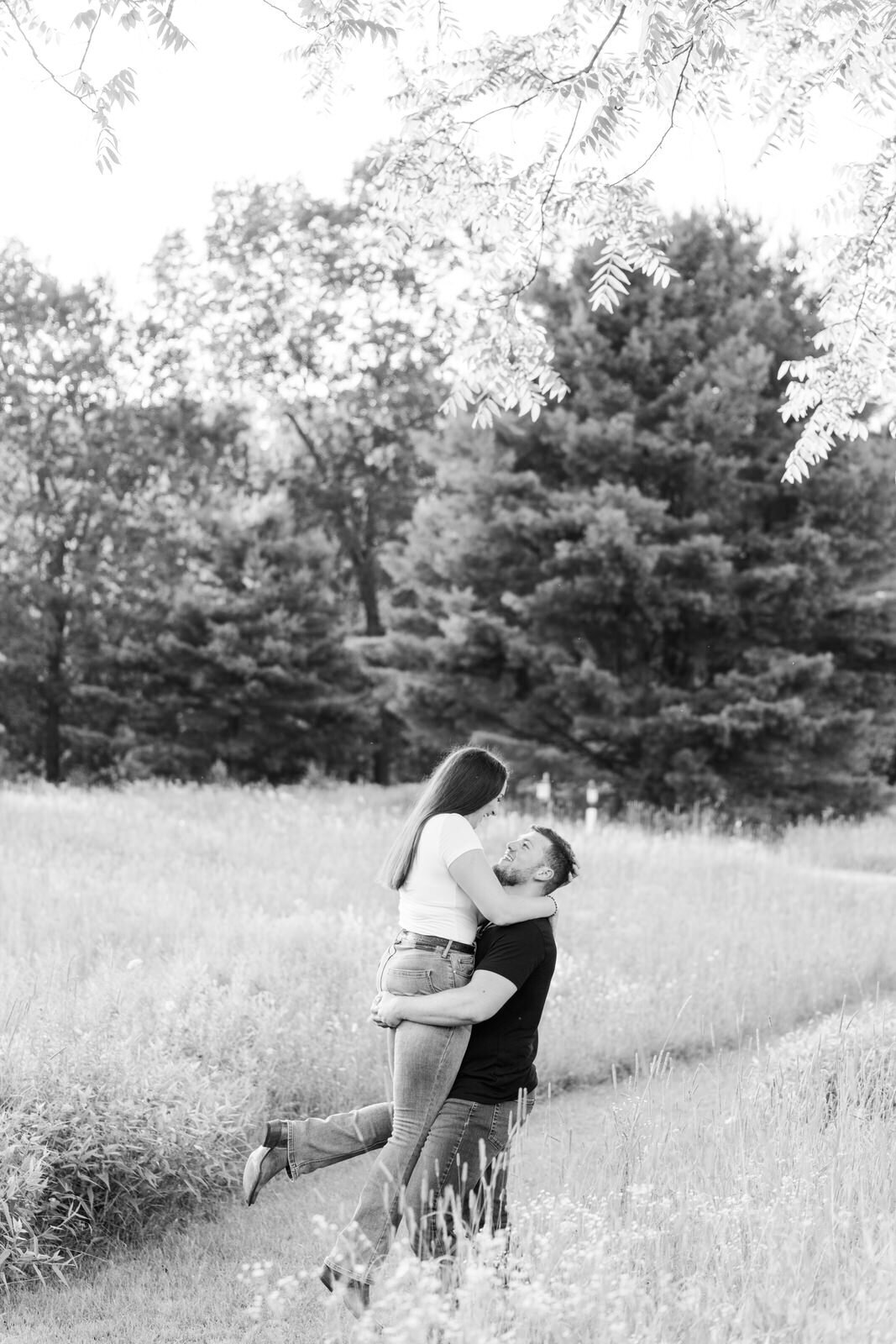 Monica + Matt - engagment -13