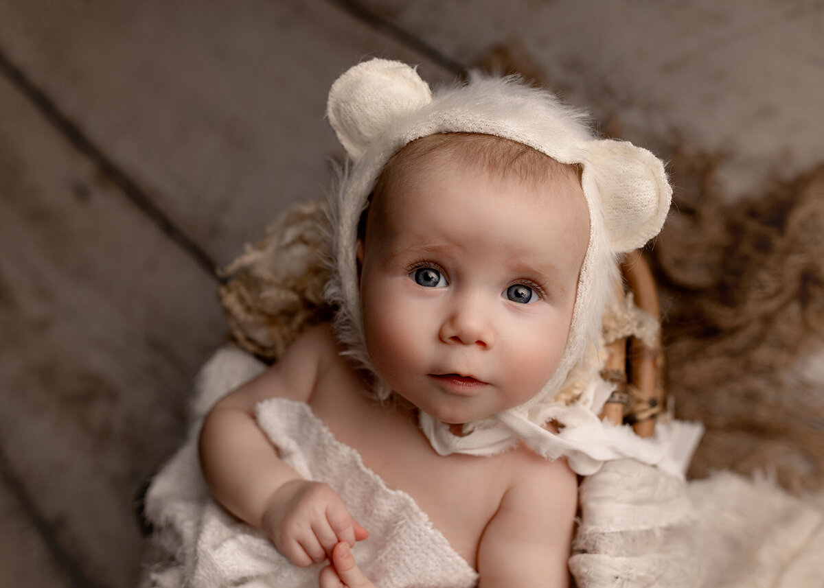 lafayette-indiana-child-studio-portrait-photography-rebecca-joslyn