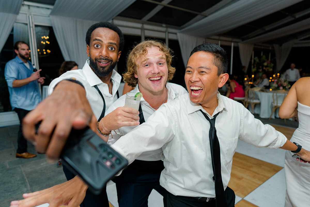 Pink_and_green_lowndes_grove_destination_charleston_Wedding_Kailee_DiMeglio_Photography-1613