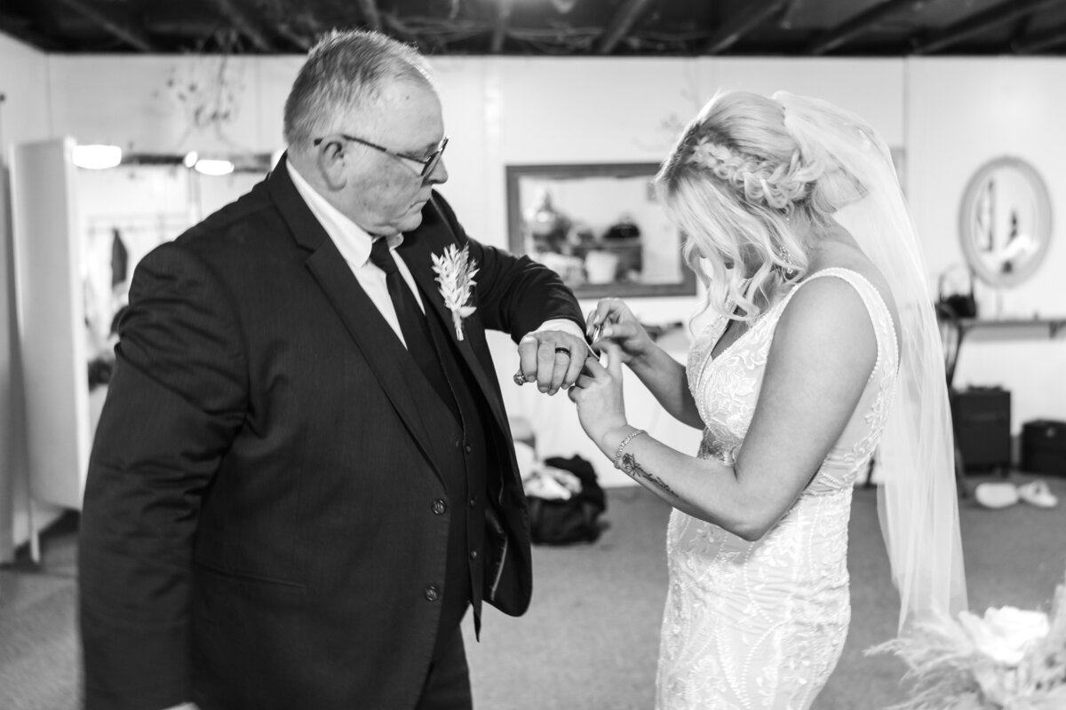 HOBBS-GROVE-WEDDING-KIMBERLEE-DEREK-2023-27 (2)