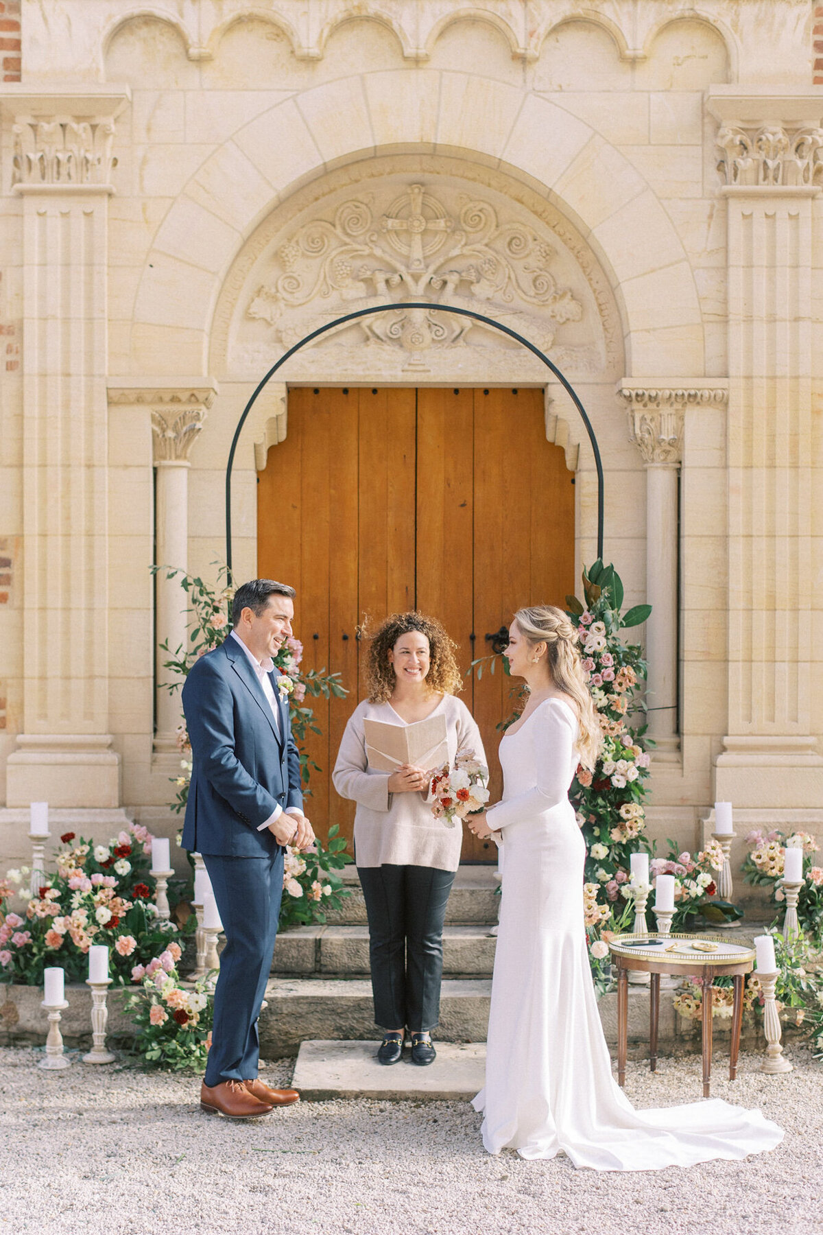 Maïlys Fortune Photography Husband Wife Wedding Weddings Photography France Switzerland Italy Timeless Dreamy Imagery Bilingual French English Destination Weddings Destination Wedding Provence French Riviera Paris Lake Como Tuscany71