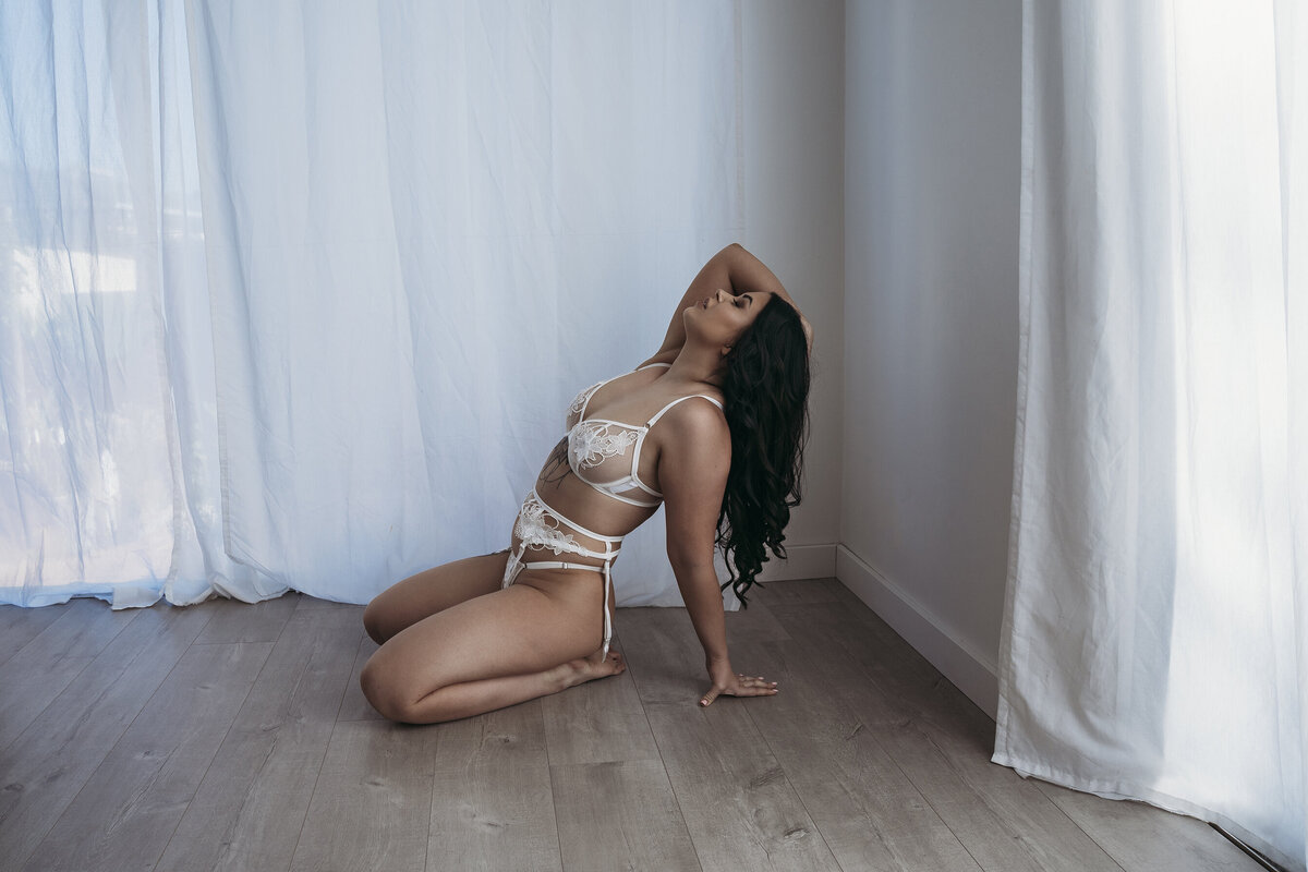 Boudoir Photographer 18