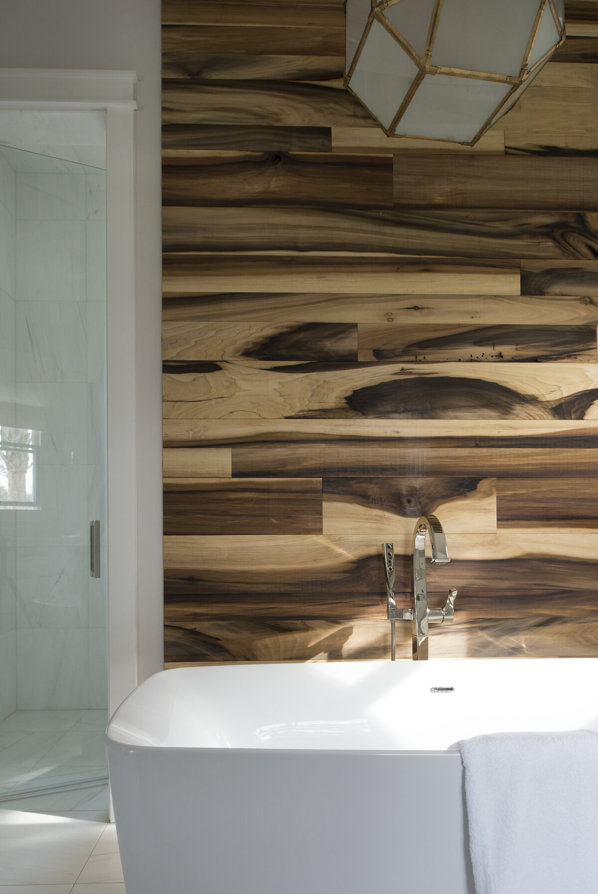 Master Bath Wooden Texture Wall Tile and White Bath Tub