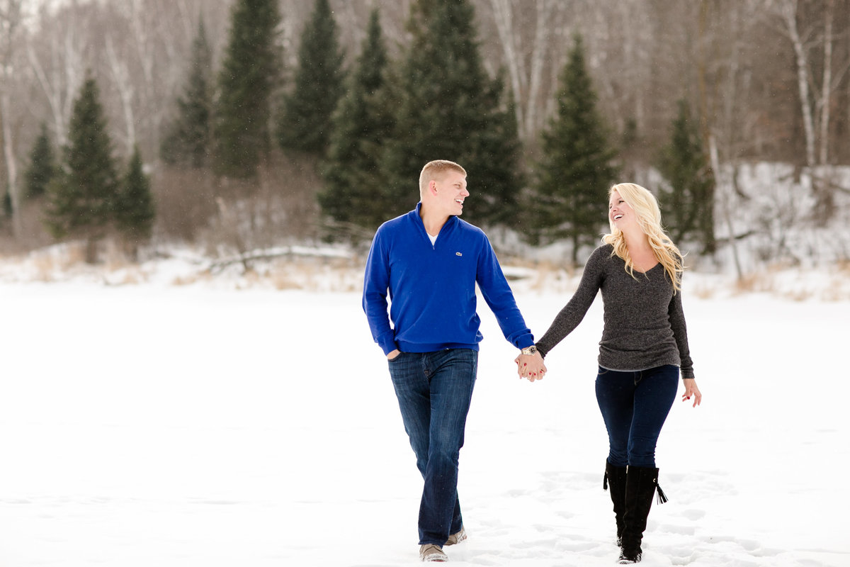 Minnesota winter engagement photos