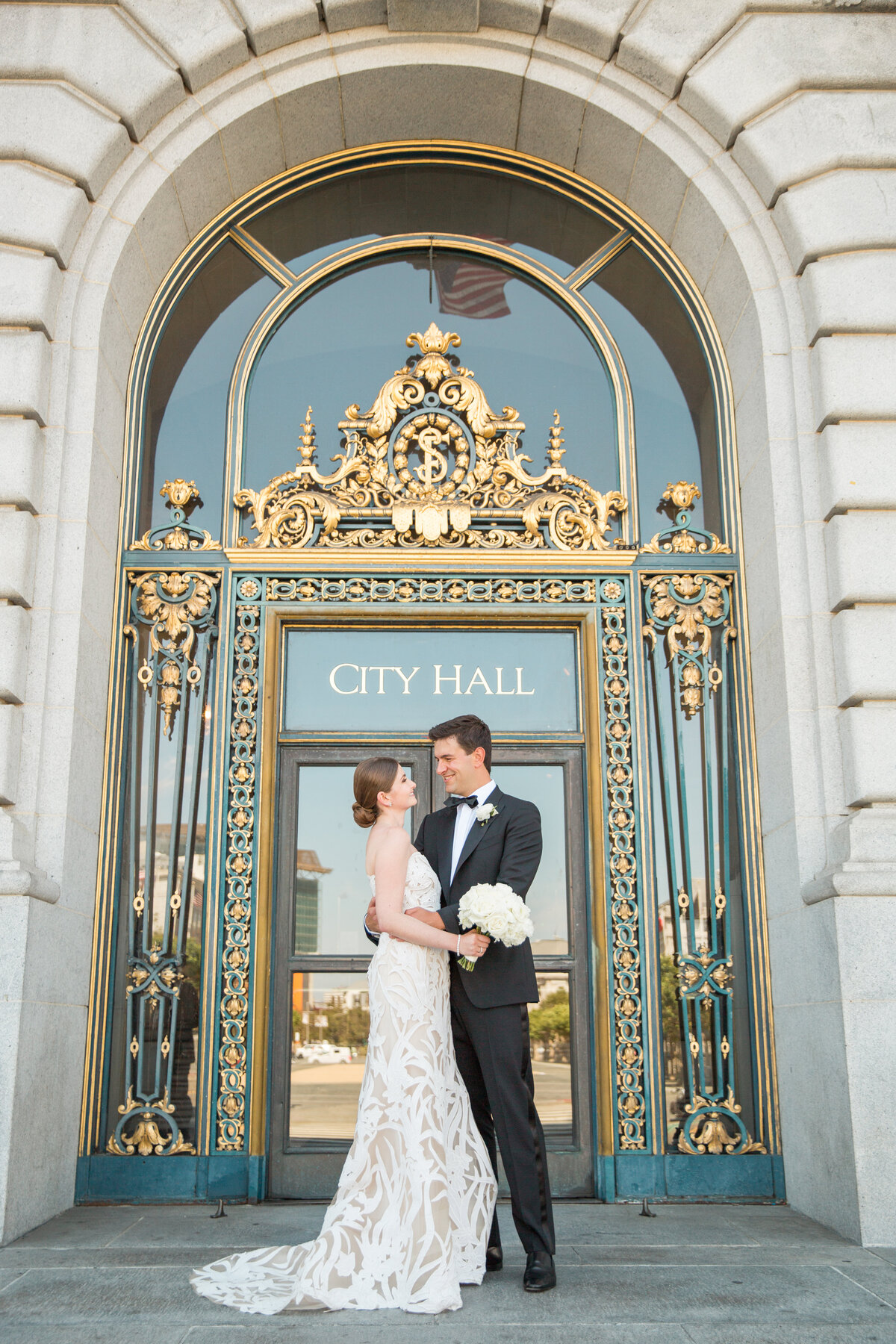 SF City Hall Wedding Oscar de la Renta Dress-6