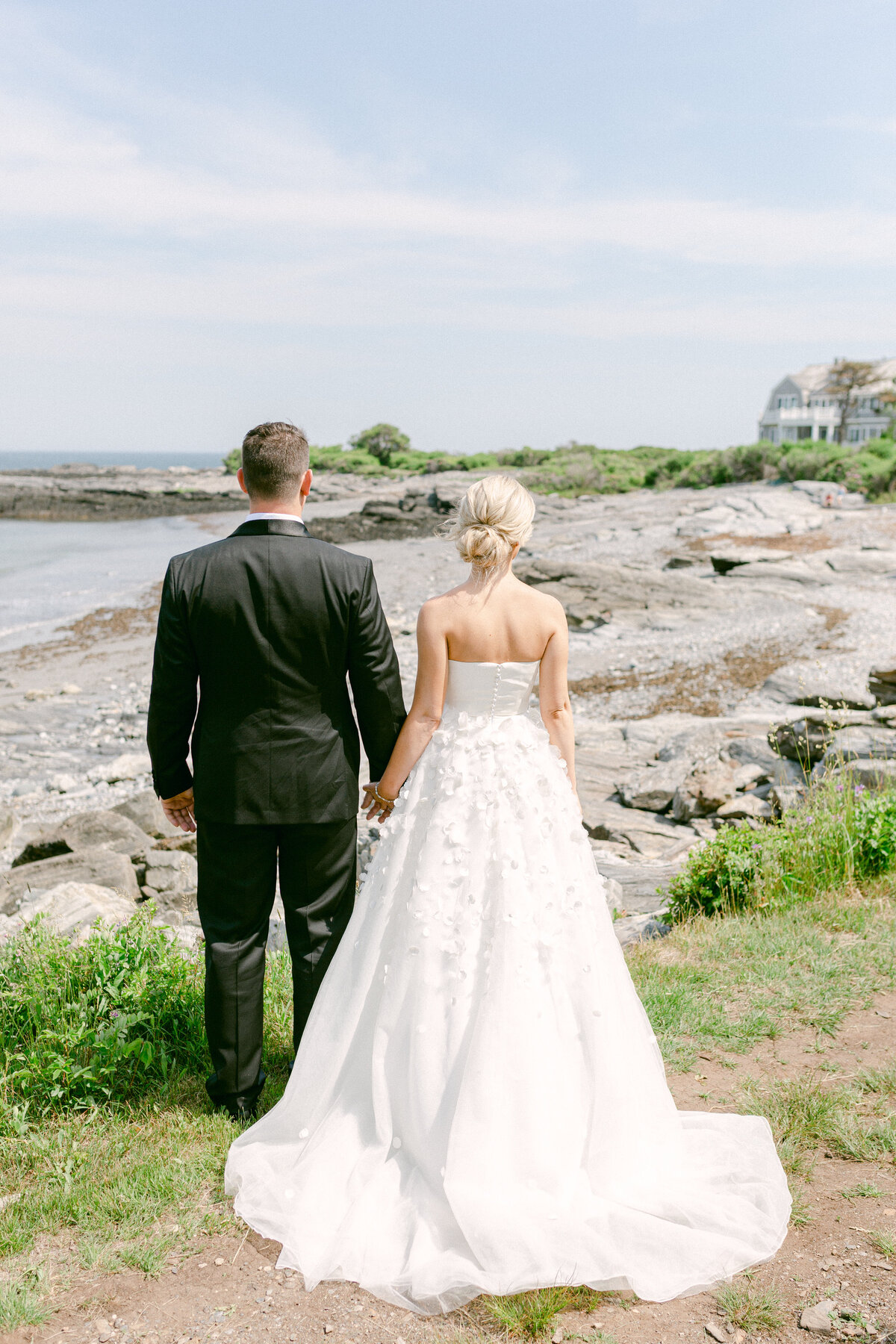 A Luxury Coastal Wedding in Prouts Neck in Scarborough, Maine  _-0902