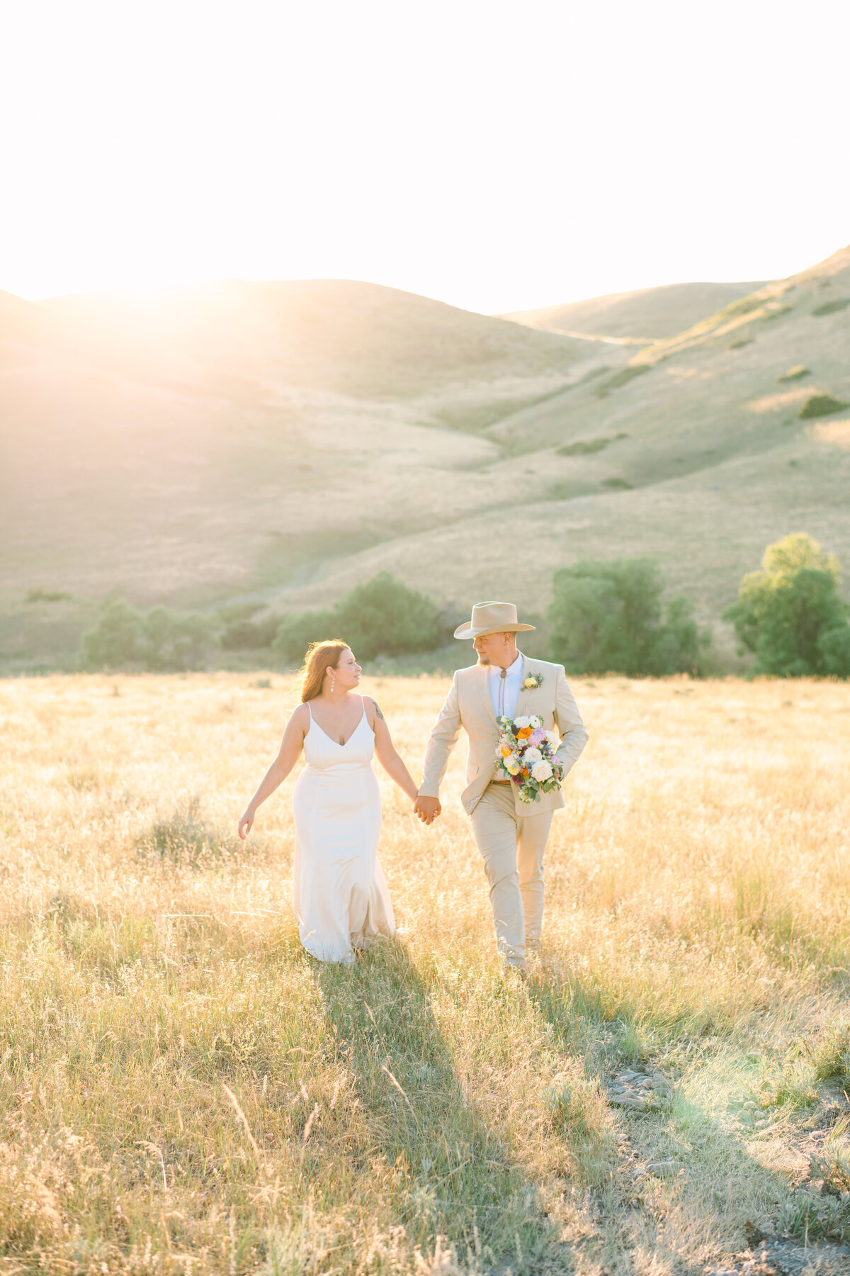 Montana Wedding Photographer - Ashley Dye- CassLee-9674