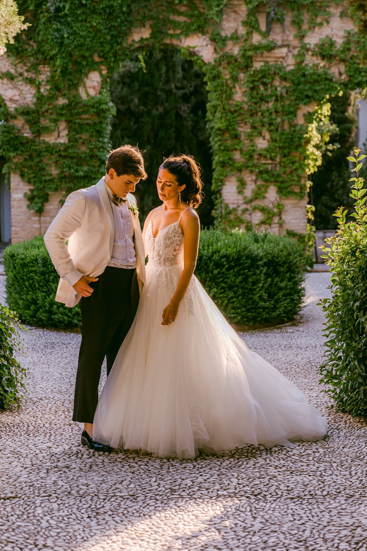 AbieLivesayPhotography-GranadaSpainWeddingPhotographer-BoutiqueWeddingPlannerSpain-PalaciodelosCordovaWedding-CaraClay-1222