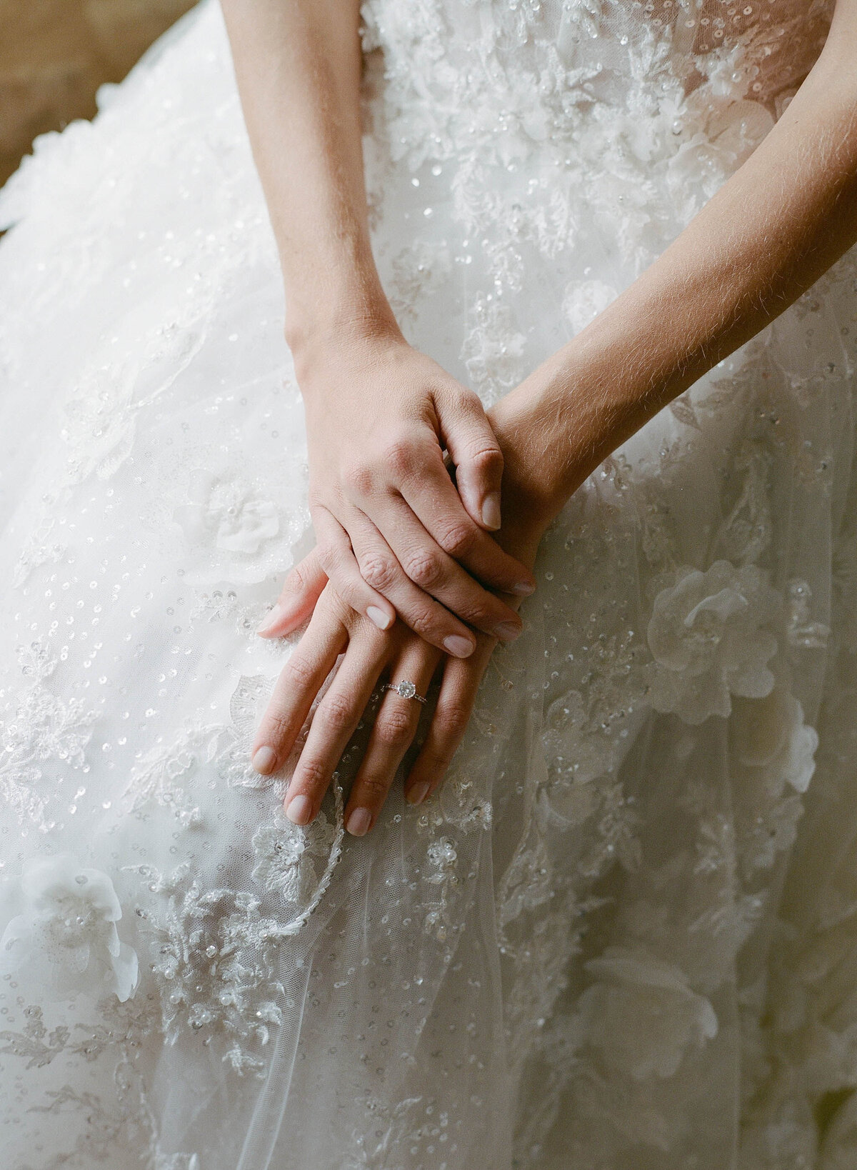 cotswolds-film-wedding-photographer-destination30