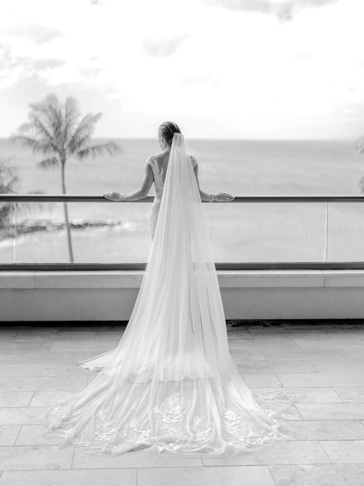 Samantha Aaron Judge Maui Wedding_Lauren Fair0248