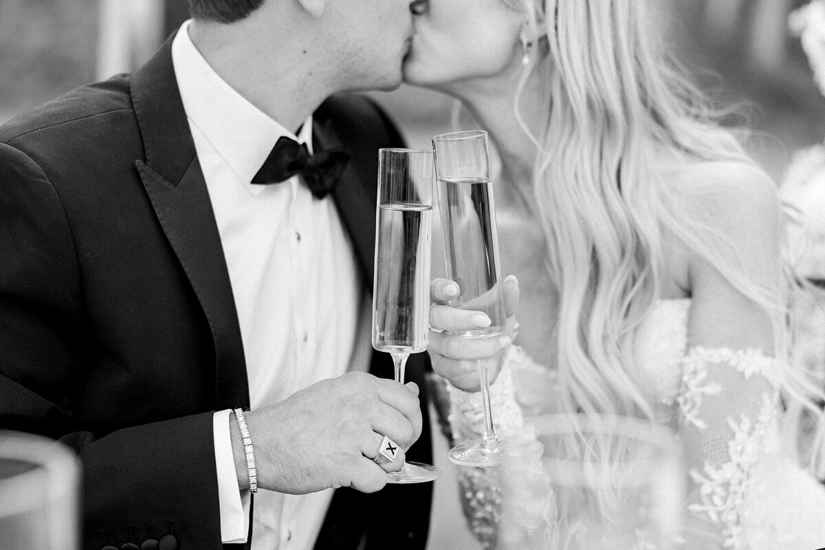 raven-alexandra-signature-weddings-calgary-banff-jasper-alberta-saskatoon-saskatchewan-luxury-wedding-planner-k-and-w-wedding-986