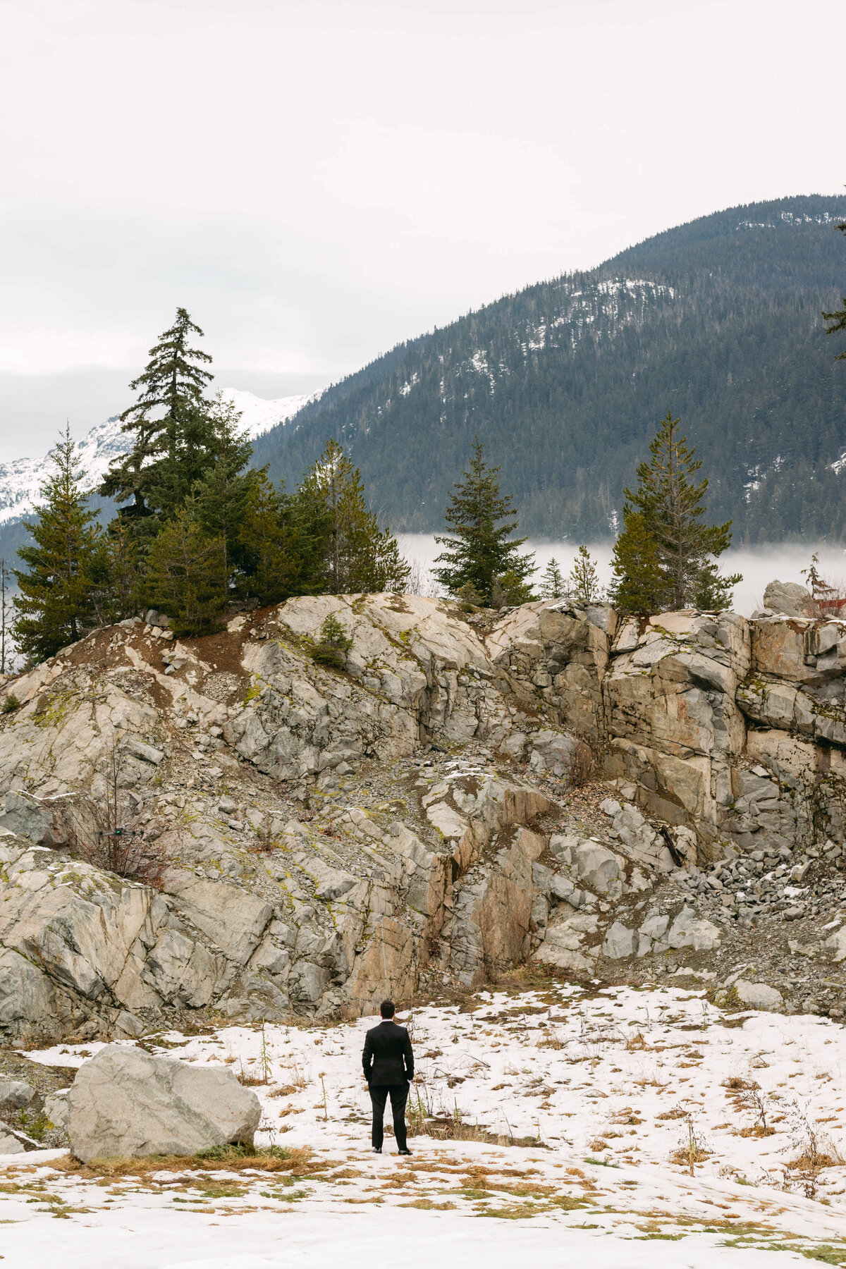 515-Wedge-Mountain-Lodge-and-Spa-Whistler-BC-Canada-Samara-Andre-Wedding-35