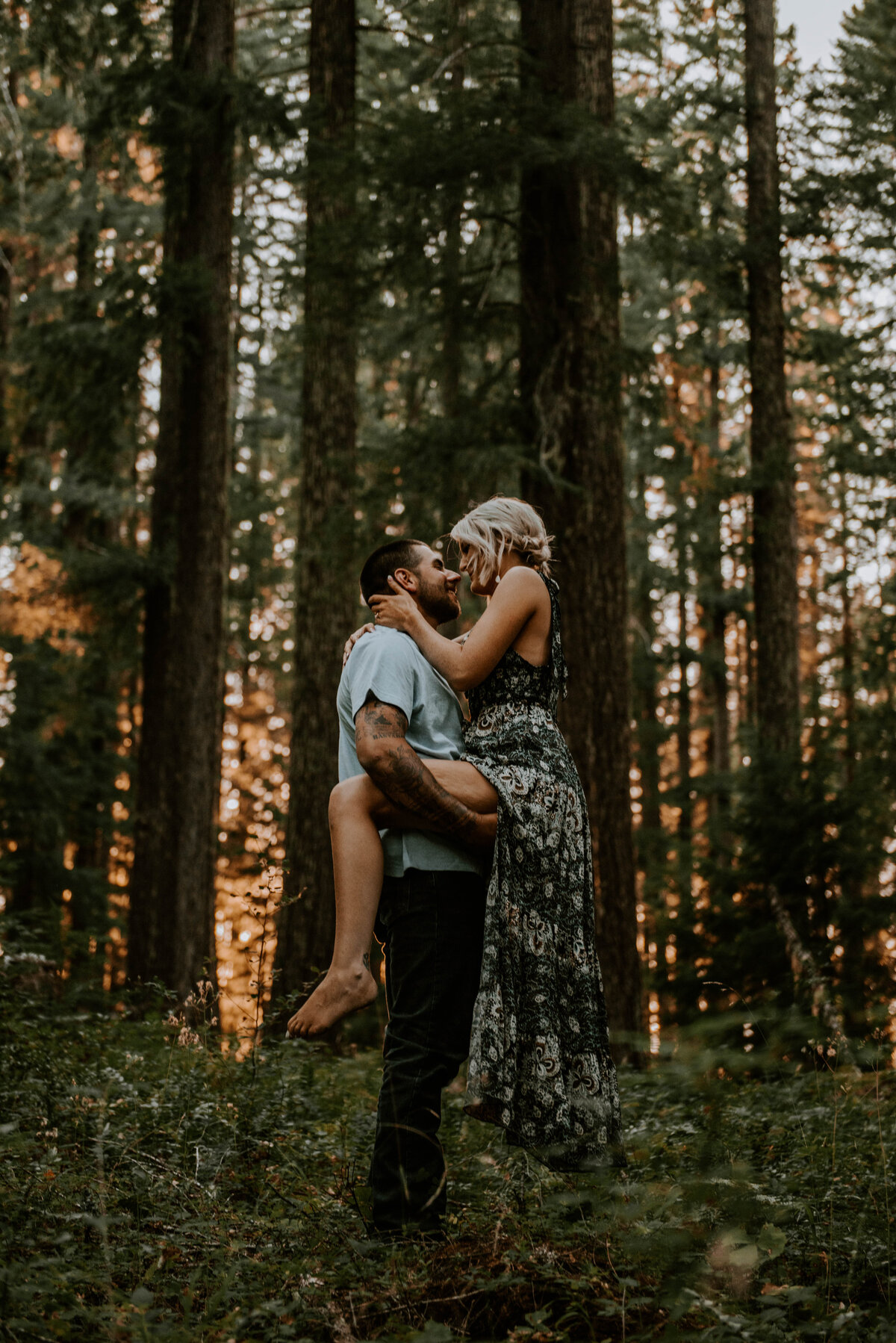 sahalie-falls-oregon-engagement-elopement-photographer-central-waterfall-bend-forest-old-growth-6866