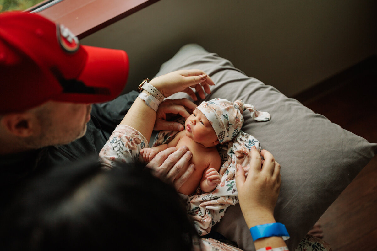 NWA fresh 48 photographer, fresh 48 photography near me Northwest Arkansas, newborn baby photography 