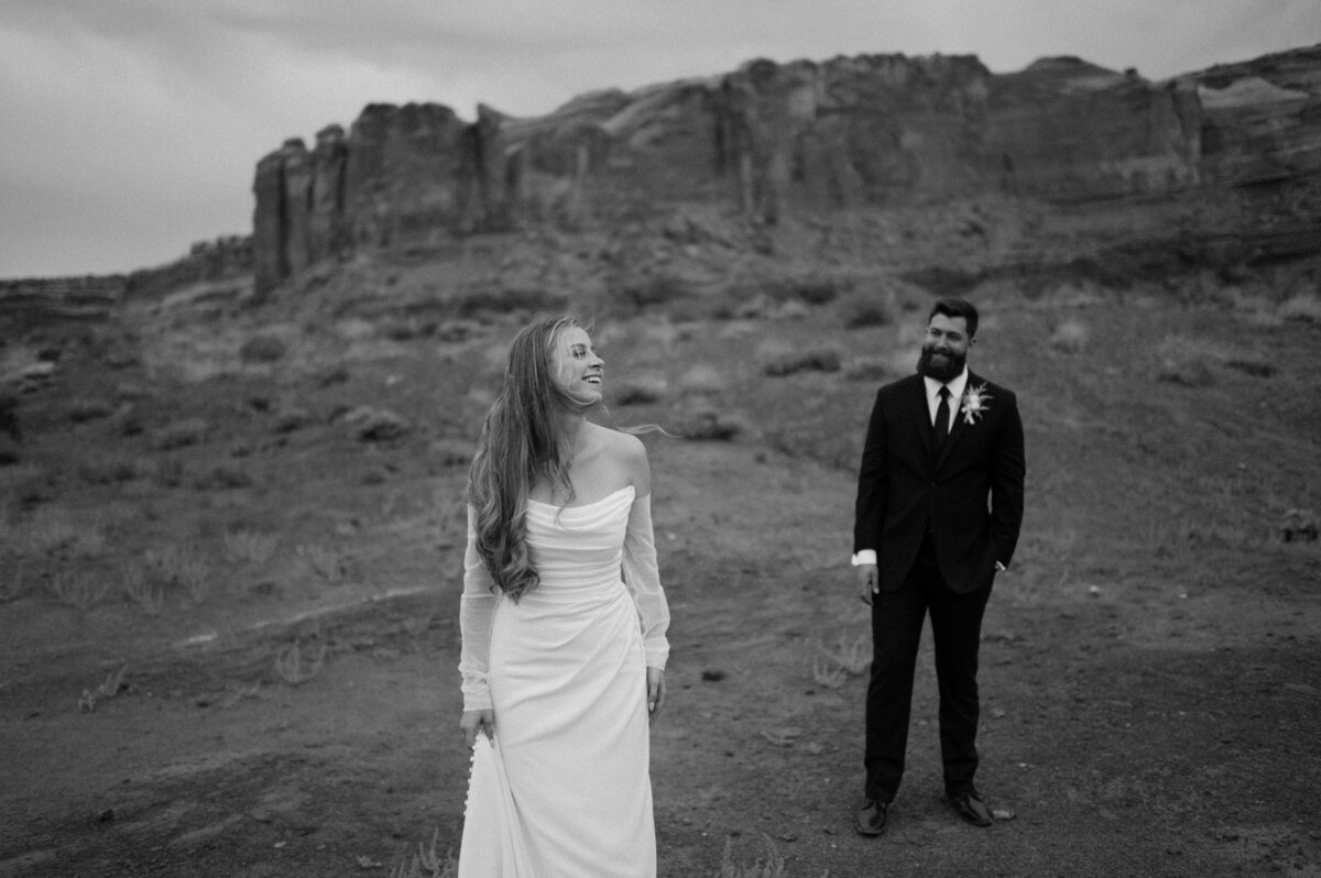 red-earth-moab-utah-wedding2331-Copy1