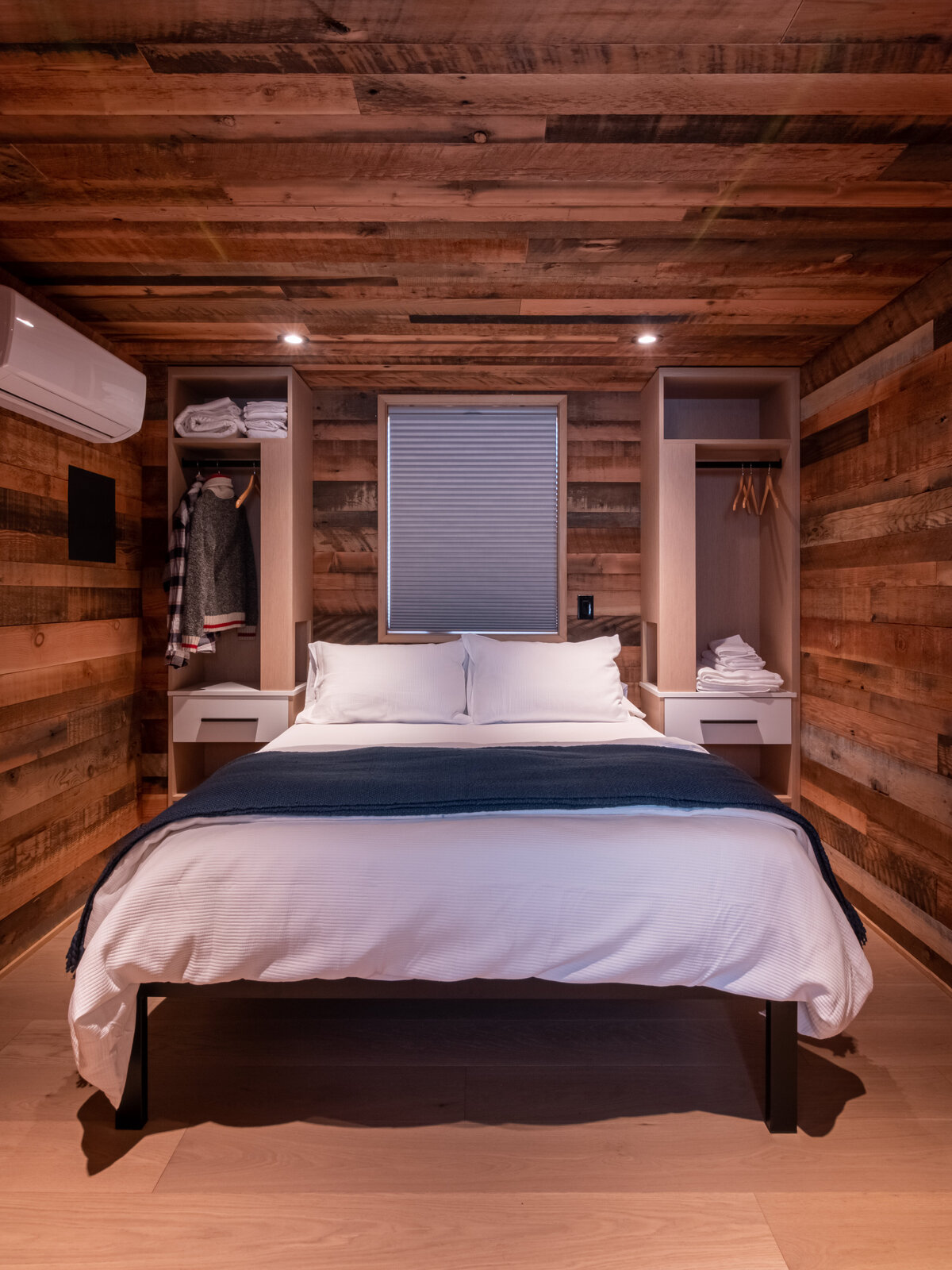 Jeengi-SRM-interior-and-exterior (10)