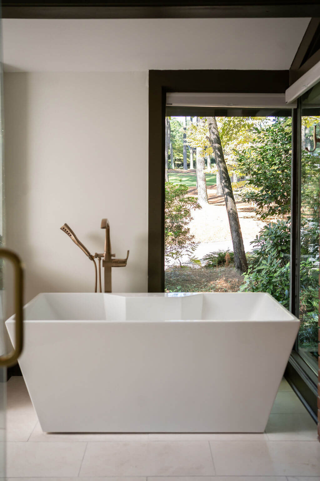 sweet southern home mid mod geometric free standing bathtub window