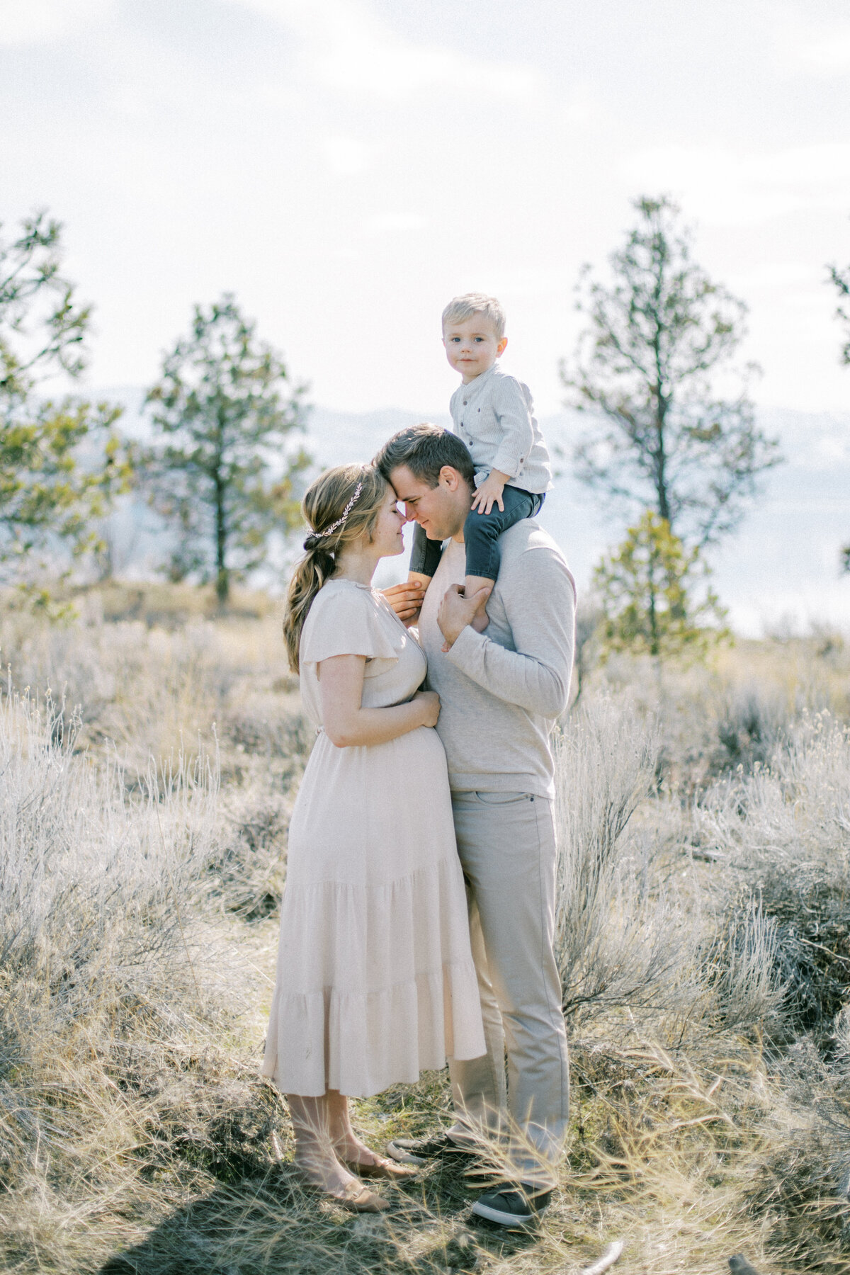 Toews Maternity | Okanagan Family Photographer Esther Funk-119