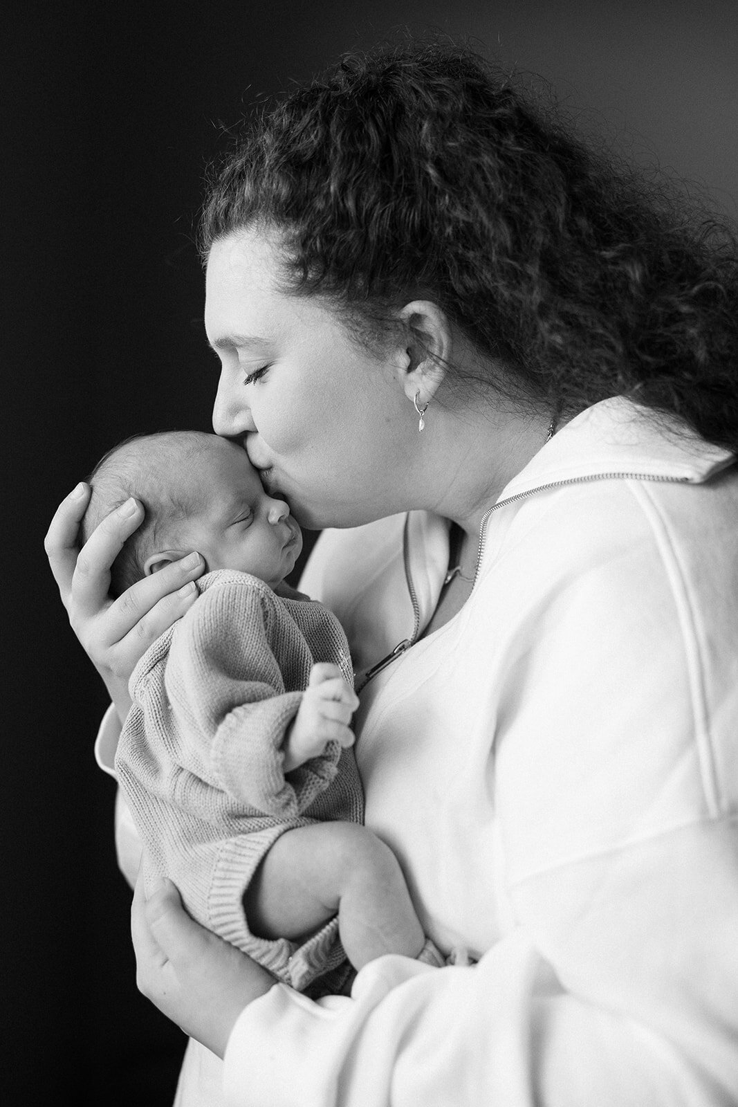 Alexis Fox Photography + newborn session + Muncie + Indiana  (39 of 51)