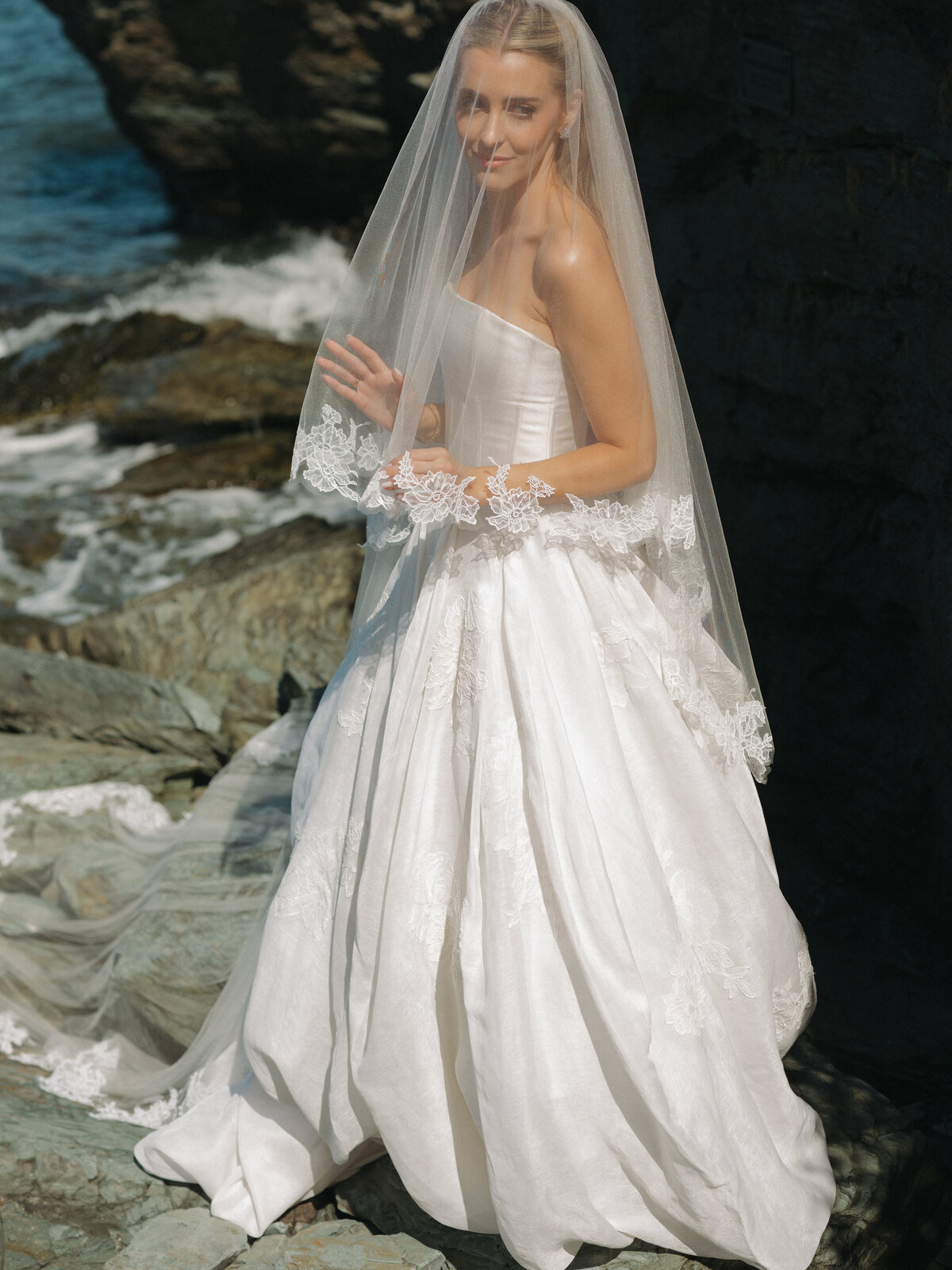 250830JENMAT_adv0084