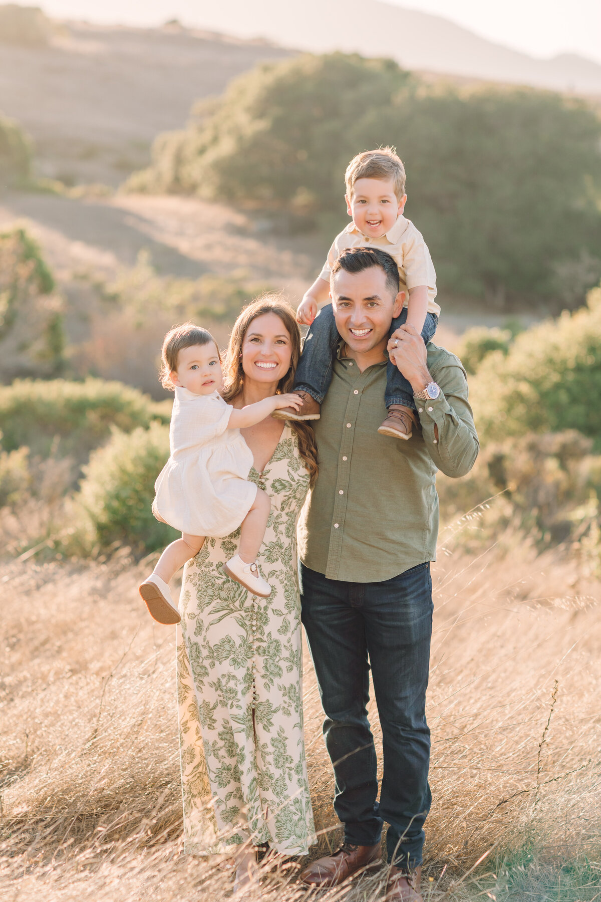 marin-county-extended-family-session.jpg-marin-family-photo-session.jpg-marin-county-family-photographer.jpg-sonoma-county-family-photographer-marin-session.jpg-marin-beach-family-portraits-23
