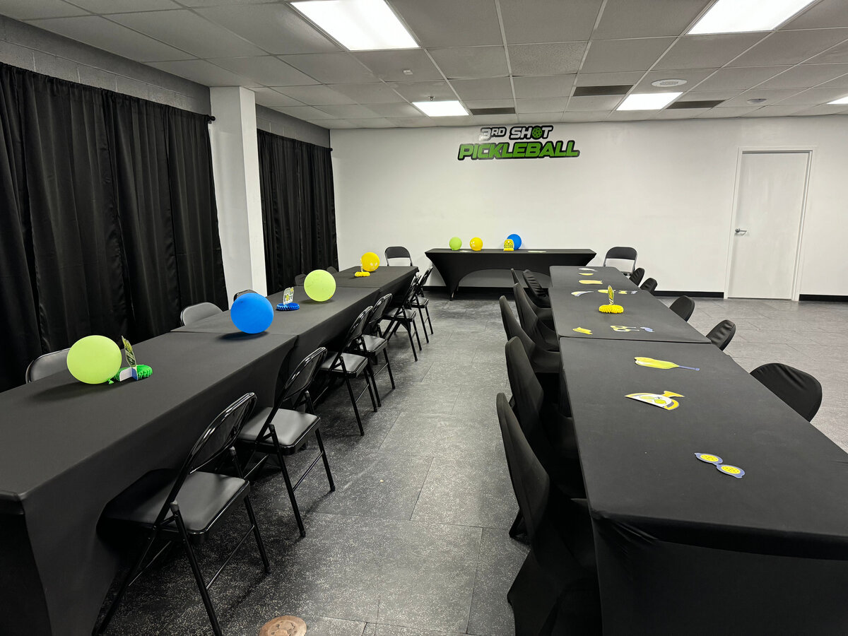 3SP-Ev-Party-Room-2