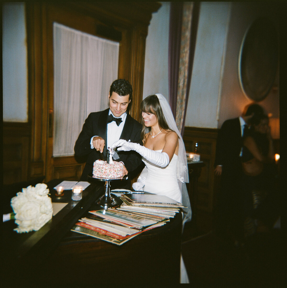 hotel-chelsea-wedding-madeleine-elliott-103