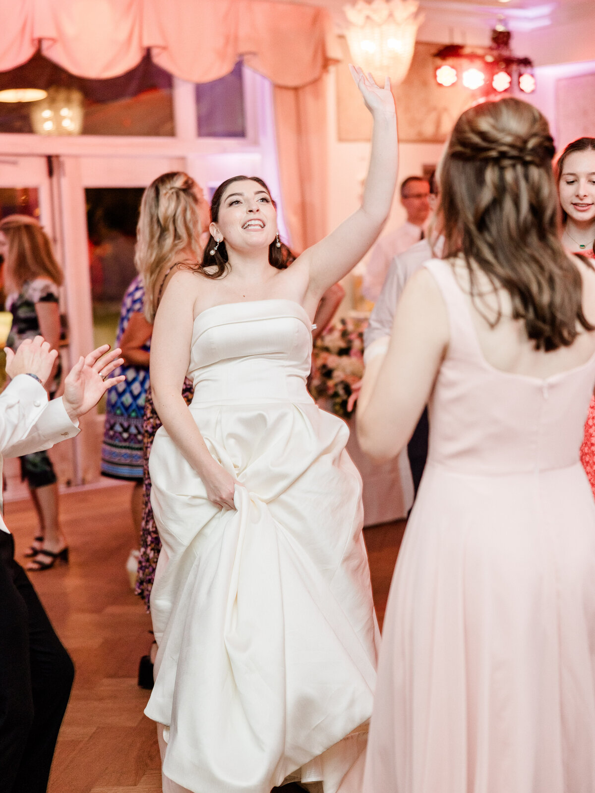 kim-dan-wedding-the-delamar-greenwich-ct-mingling-party-dancing-79