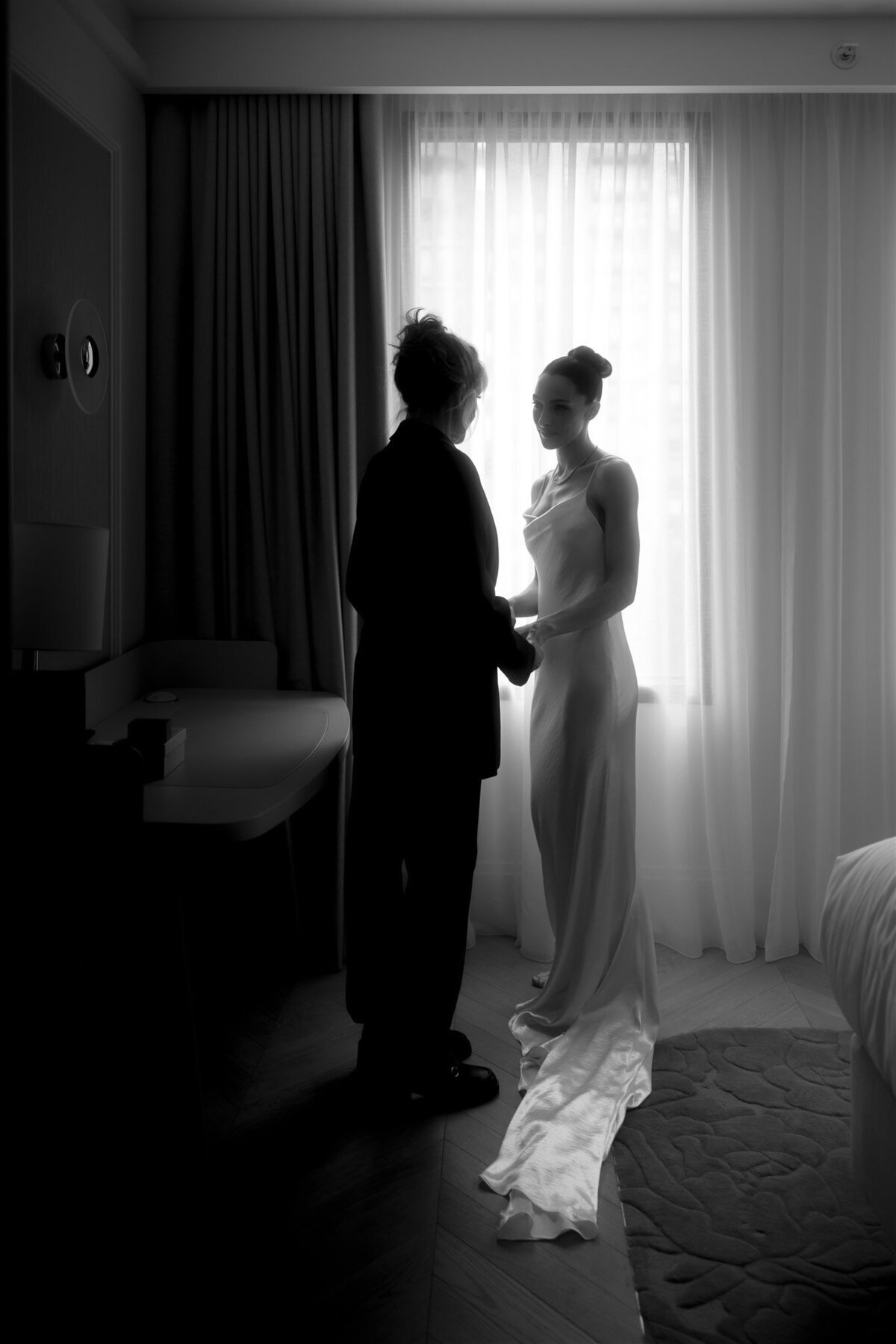 Maegan-Brown-Moments_20240120_Wedding_Stella-Julian_Botanical-Gardens_Sophia-Prahran-Arcade_0435