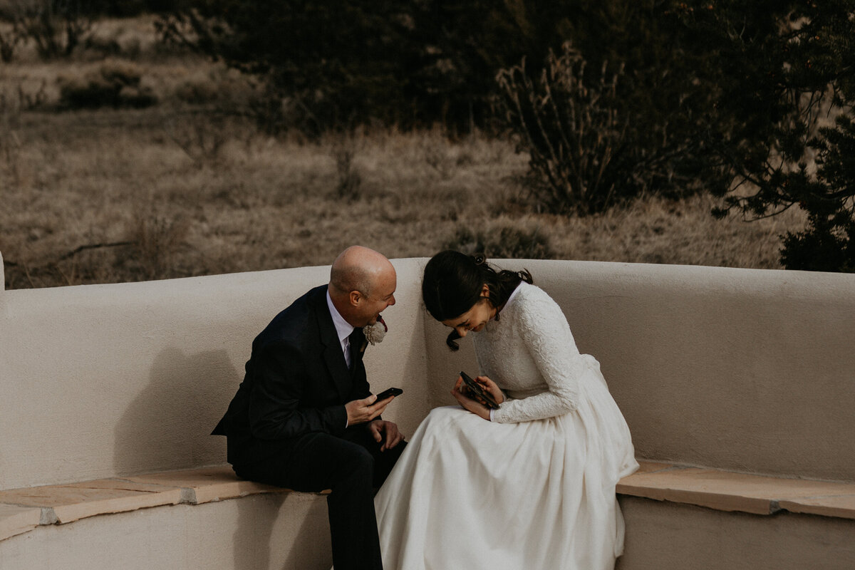air-bnb-intimate-wedding-santa-fe-new-mexico-17