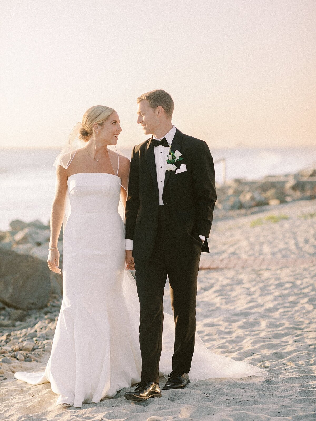 St. Malo Oceanside, California private residence wedding by Lisa Riley Photography.