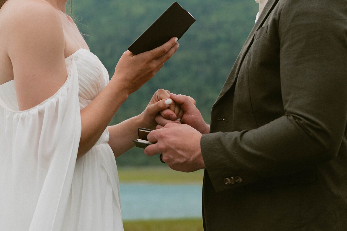 07-21-25_Daisy & Walker_Ekutna Lake_PRPLLC-49