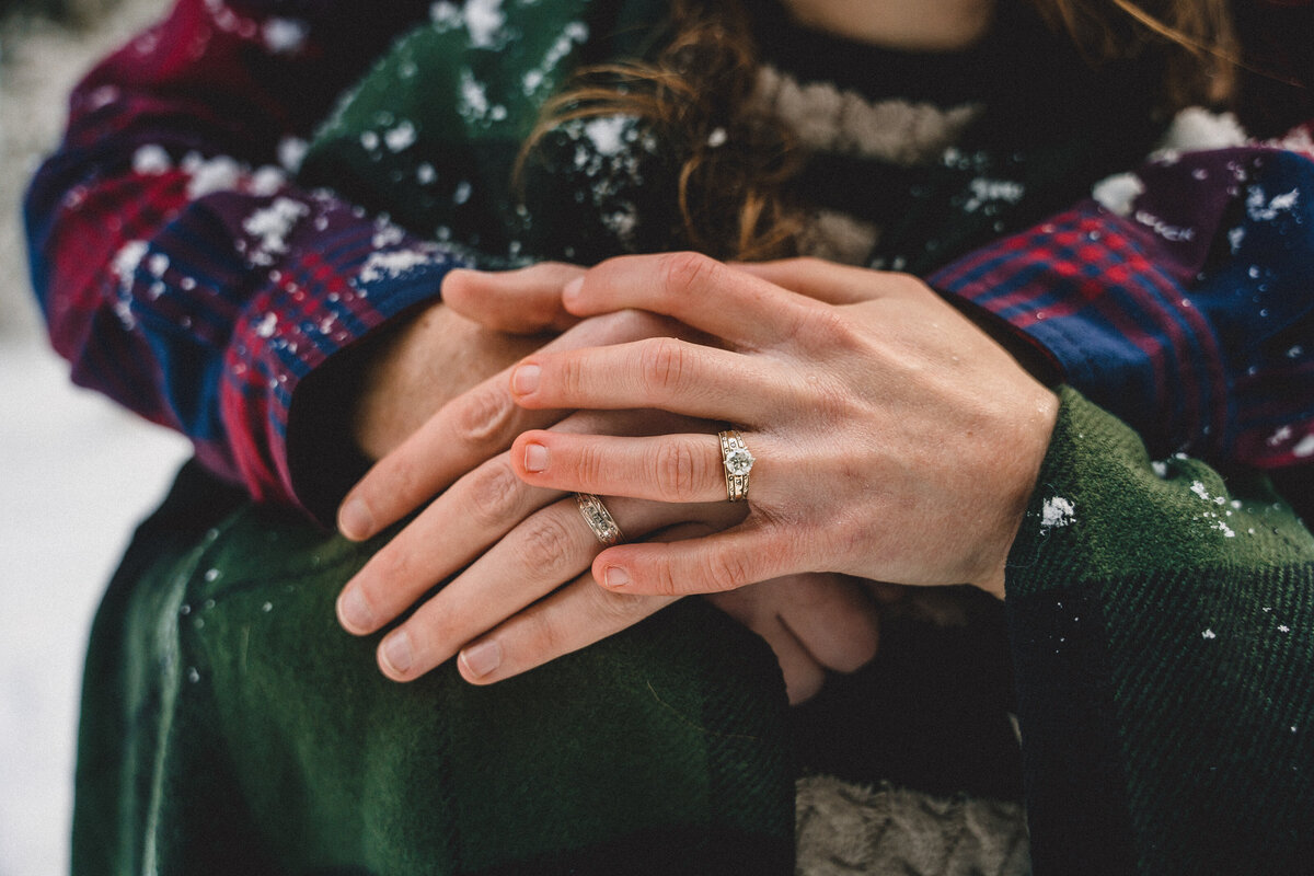 Portland-Oregon-Couples-Photographer-092
