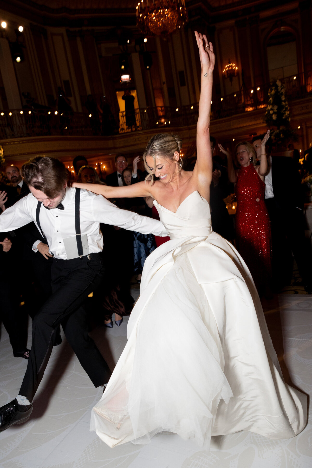 chicago-luxury-winter-wedding-at-old-st-pats-109