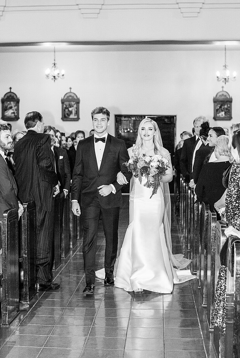 wedding-at-brophy-chapel-arizona-biltmore_0413