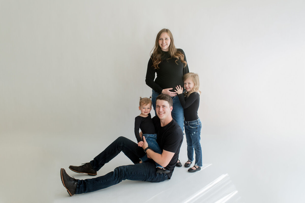 photosbybailey-binfet-studio-maternity-enumclaw-69