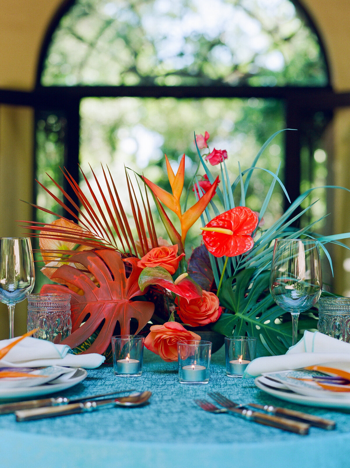 A very tropical bird of paradise centerpiece.