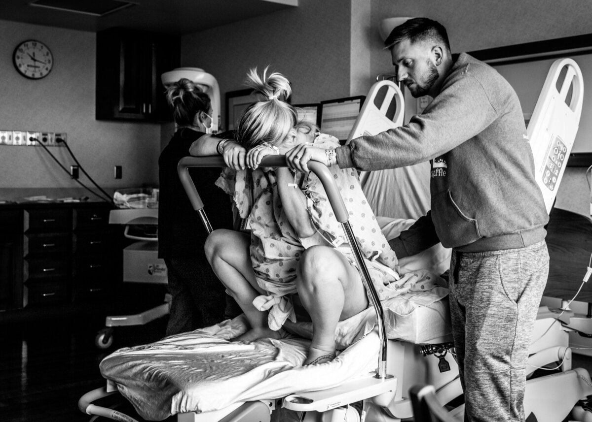 Birth Story Studio Minneapolis St. Paul Maple Grove Twin Cities Minnesota Newborn Maternity Birth Family Photography Photographer Stephanie Lecker - WEB-12