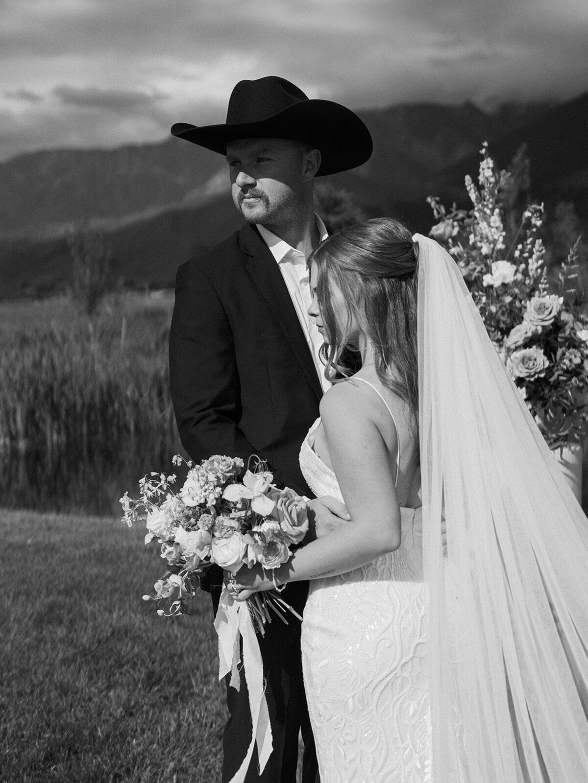Sam & Molly_The Copper Rose Ranch Montana-474