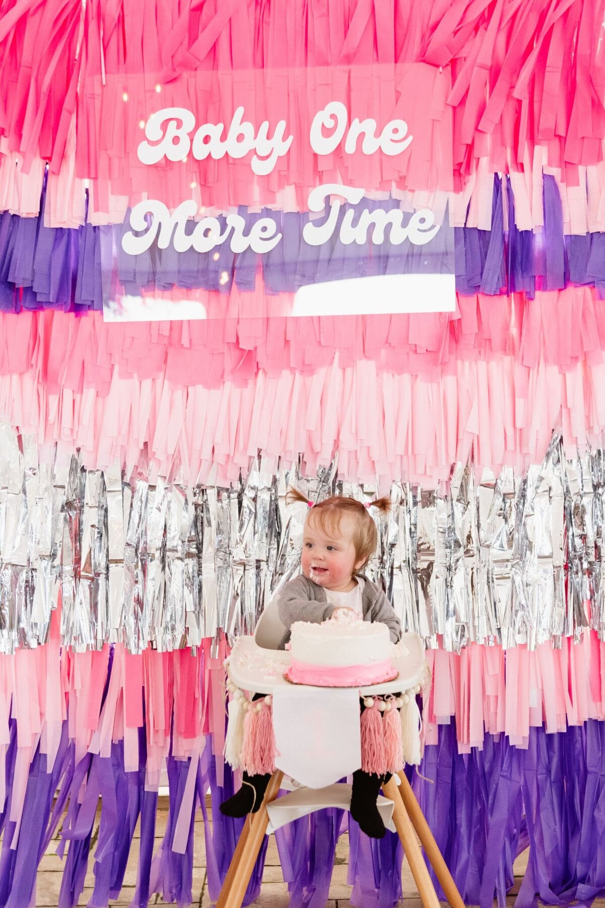 britney-spears-inspired-birthday-party-132