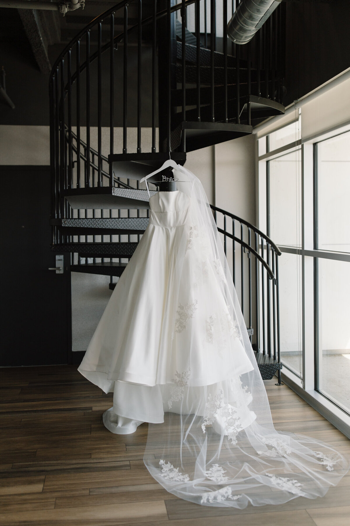 Downtown-Buffalo-500-Pearl-Classic-Wedding-7