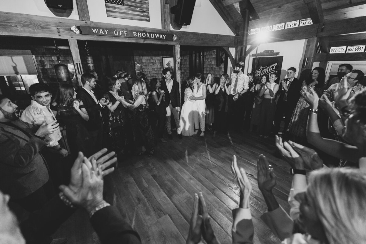 2024WeddingsForSite_136_KatieKaizerPhotography