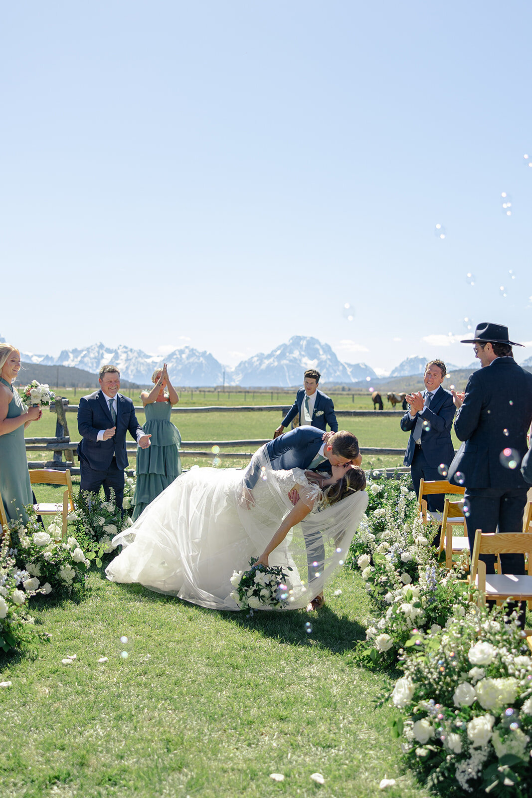 Diamond-cross-ranch-wedding-J-NFoxtails-photography-099