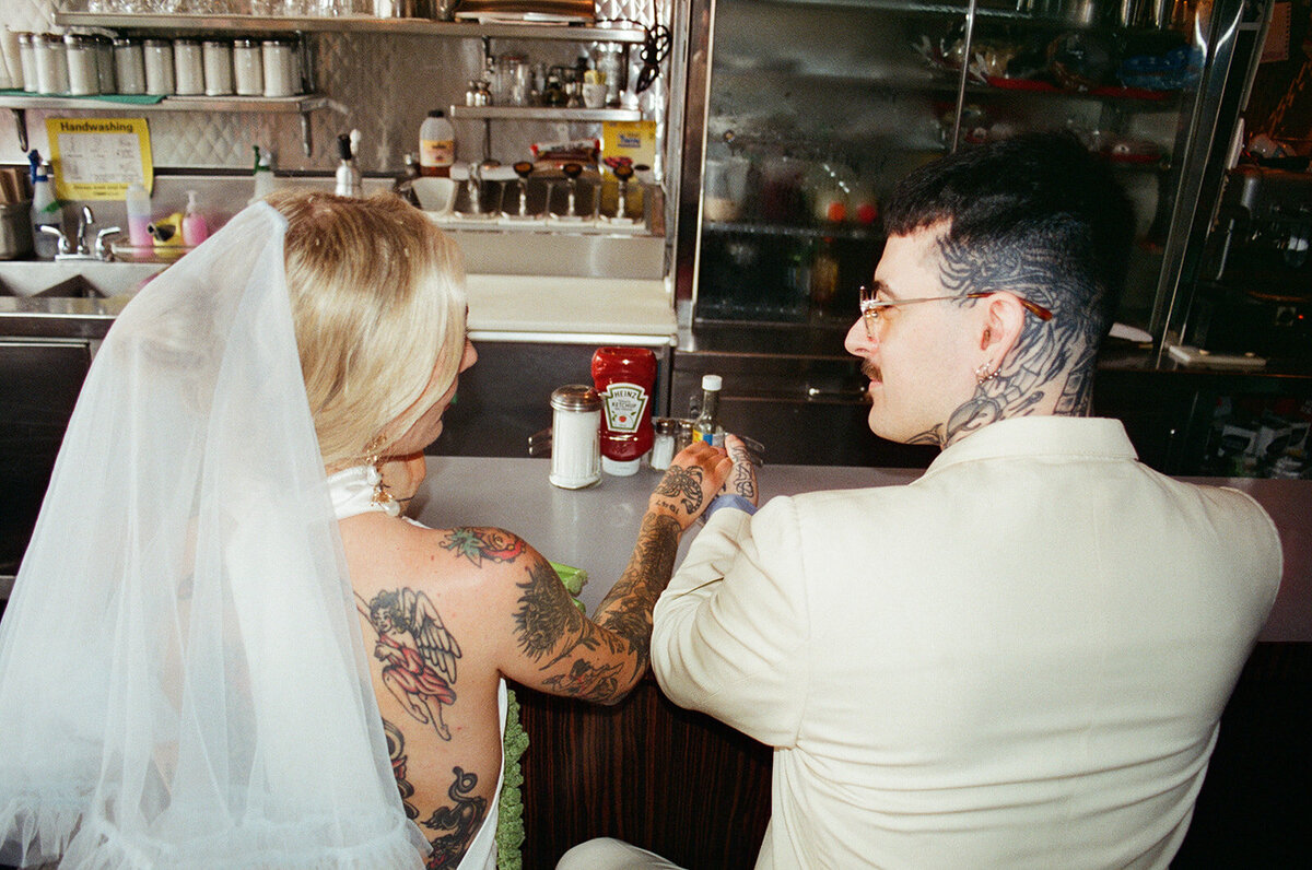 toronto-city-elopement-city-hall-edgy-nontradional-thedrake-rainy-day-cool-alternative-film-35mm-121