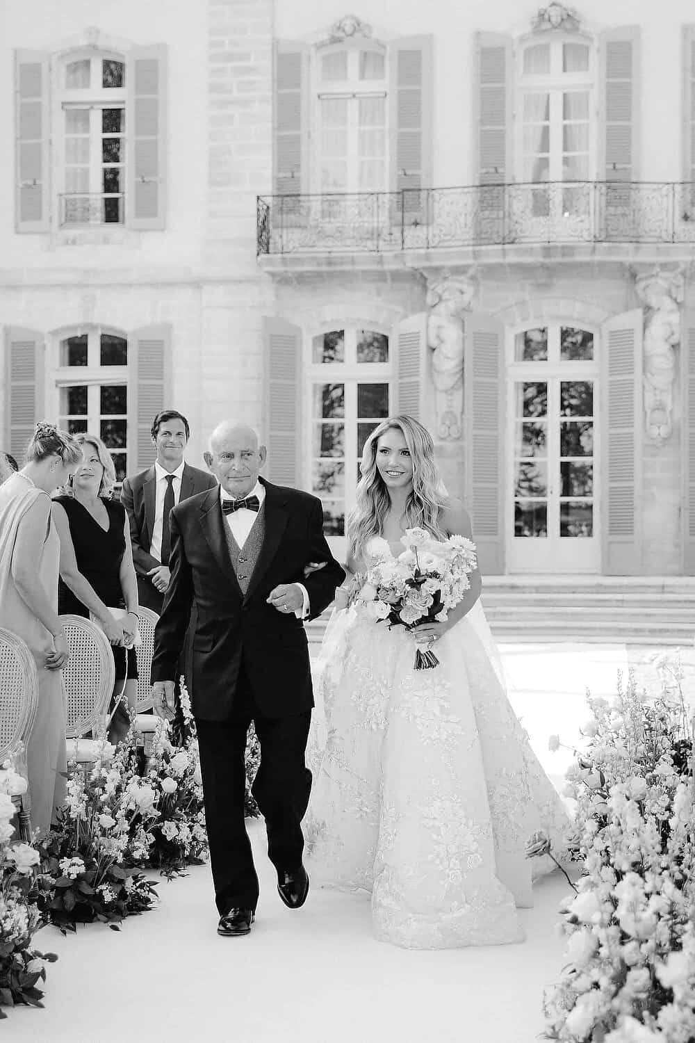 Chateau-de-Tourreau-France-wedding-by-Julia-Kaptelova_Photography-0289_1