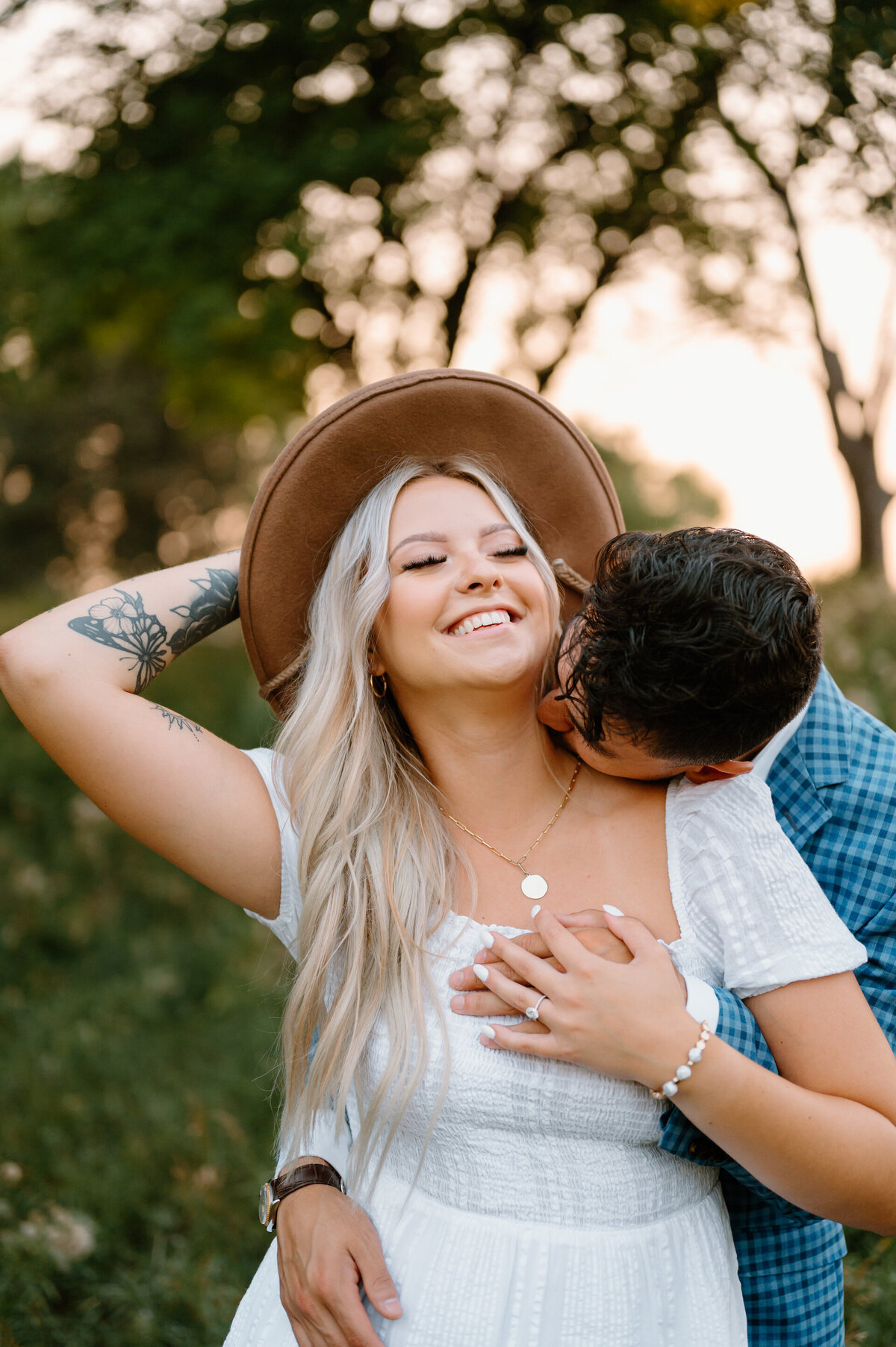 fargo-north-dakota-engagement-session-julianna-mb-photography-27