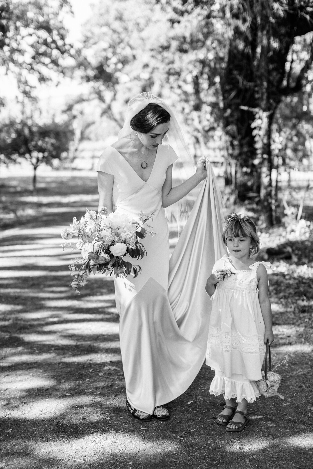 napa-wedding-photographers-dejaureguis-erin-courtney-campovida-wedding-0007