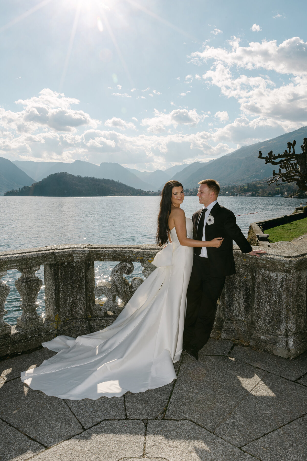 AbbyChris-Previews-LakeComoElopement-17March2025-AmaliStudios-44